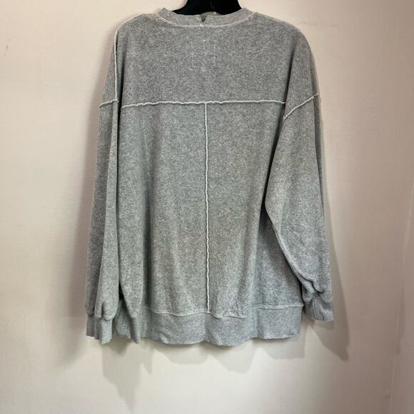 Aerie Winter Tour Sweatshirt Size S Gray Oversized Cozy Graphic Crewneck Top - Picture 3 of 10
